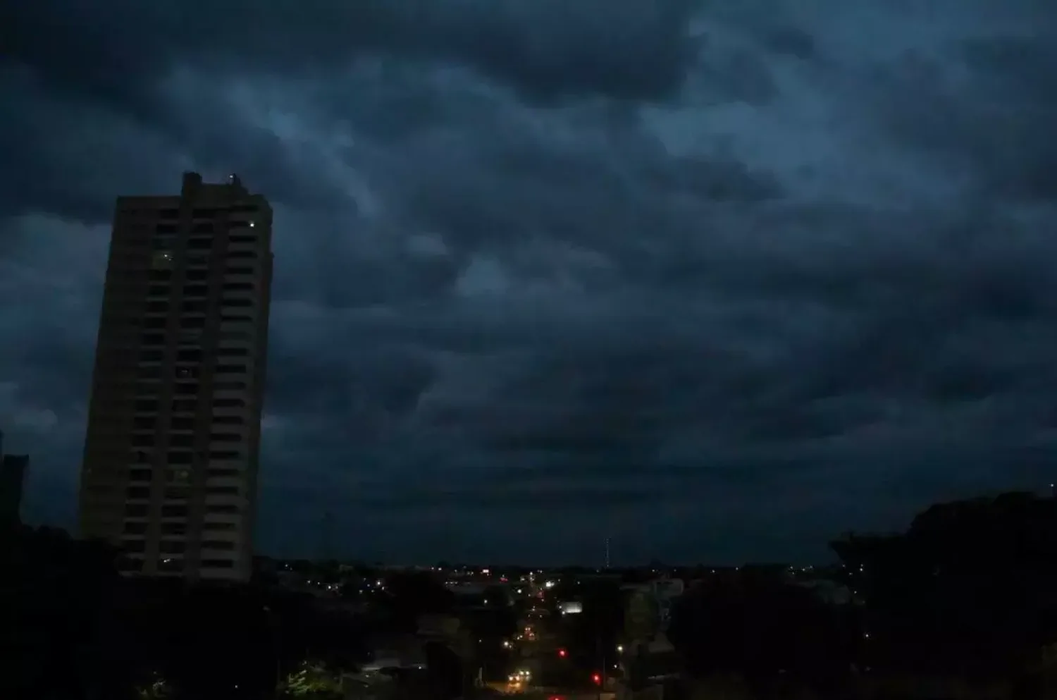 MS terá quarta e quinta-feira com risco de chuva, vento forte e tempestades