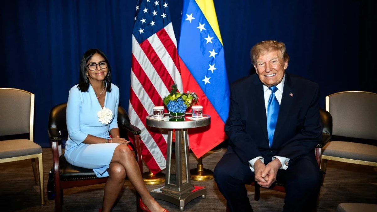 Trump y Delcy Rodríguez sellan su alianza con un encuentro inédito en Nueva York